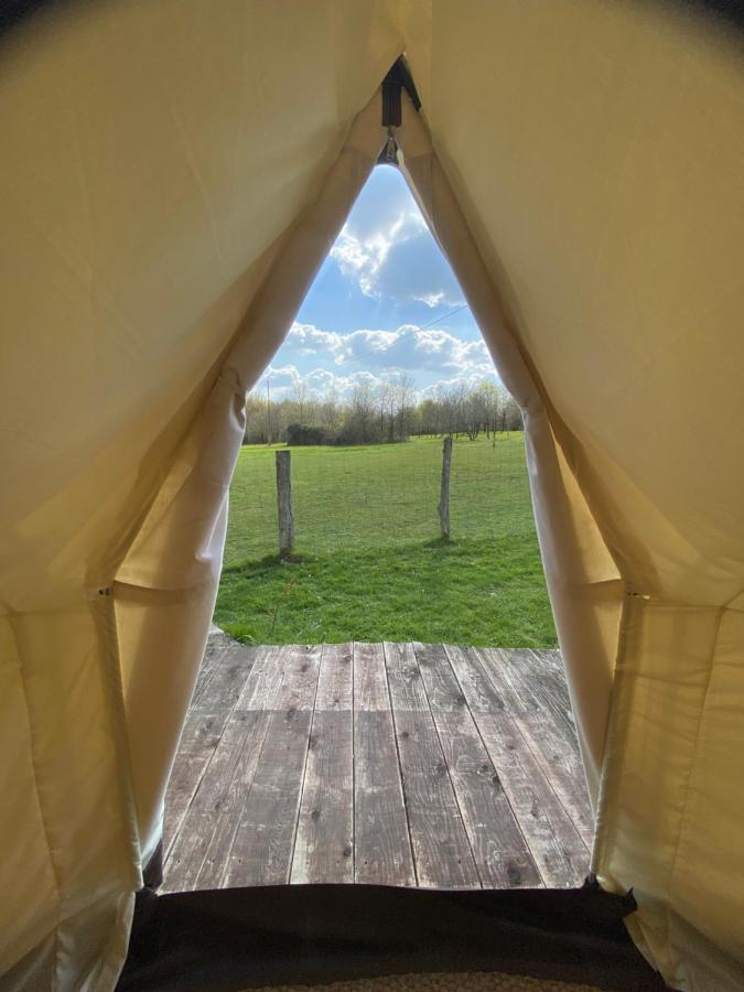 Loire Valley Llama Farm Stay Saint-Cyr-Les-Champagnes Dış mekan fotoğraf